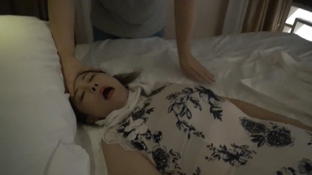 芳草冰视 偷尸配阴婚