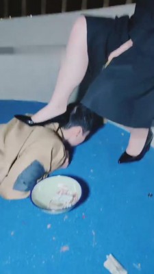 图片[2]_【颜汐】笼子里教育乞丐【双视角版】 bf10995_HD绳艺资源