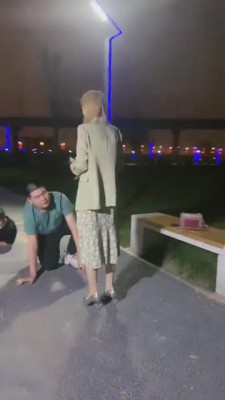 图片[2]_【紫烟】流氓调戏街头小姐姐【双视角版】 bf10993_HD绳艺资源