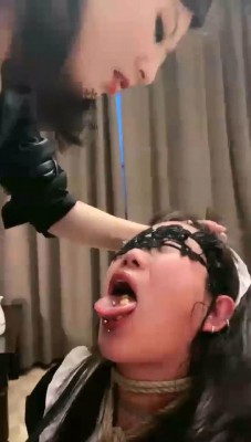 图片[15]_【绝版女女】八爷和琳琳超狠收拾可怜女M双视角 bf10999_HD绳艺资源