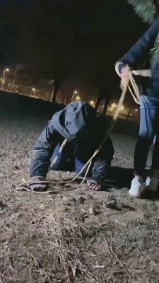 图片[5]_【领主老大】酒吧陪酒女虐待路人 bf11044_HD绳艺资源