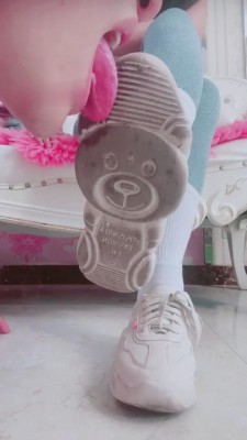 图片[11]_【兔粉粉】小白鞋白棉袜羞辱老公 bf11105_HD绳艺资源