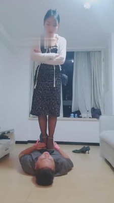 图片[7]_【若琳琳】偷鞋被抓住的下场【双视角版】 bf11144_HD绳艺资源