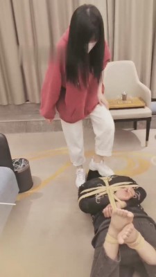 图片[5]_【夏夏绳缚】姐妹花把继父捆起来虐待【双视角版】 bf11126_HD绳艺资源