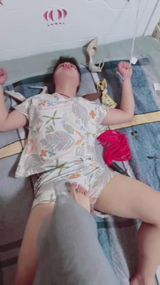 图片[7]_【艾琳】抖M男友袜子塞嘴艺术虐 bf11211_HD绳艺资源