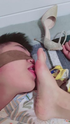 图片[8]_【艾琳】抖M男友袜子塞嘴艺术虐 bf11211_HD绳艺资源