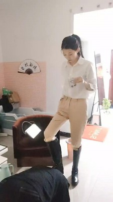 【马靴大大】长鞭训奴-全体重踩踏/钻垮/舔脚 bf11181_HD绳艺资源