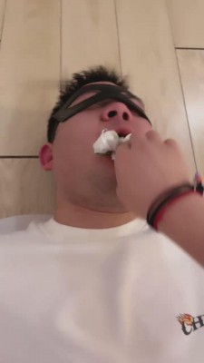 图片[4]_【小橘子】学生S强迫老狗吃袜子/吞咽口水【完整版】 bf11179_HD绳艺资源