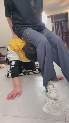 图片[2]_【二宝】教素人学生S踩食物喂食/强迫吃袜子 bf11222_HD绳艺资源