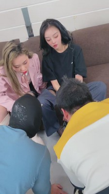 图片[7]_【二宝】教素人学生S踩食物喂食/强迫吃袜子 bf11222_HD绳艺资源