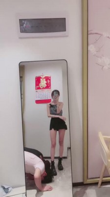 【希希子】情侣奴来姐姐脚下舔鞋 bf11315_HD绳艺资源