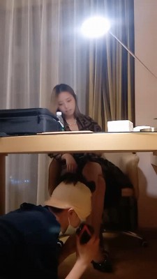 【重庆柠檬】女总裁办公舔脚伺候 bf11300_HD绳艺资源