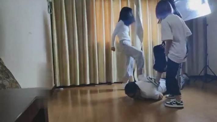 图片[3]_【最抗揍M】三素人姐姐暴打狗喝圣水了 bf11285_HD绳艺资源