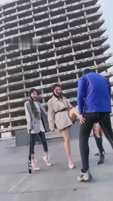 图片[4]_【二宝】精彩!三网红户外重度踢踹虐废狗【双视角版】 bf11289_HD绳艺资源