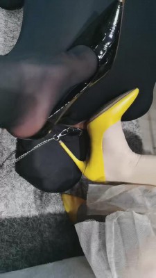 图片[7]_【乐姐】双S-黑丝+肉丝美腿踩虐【双视角版】 bf11356_HD绳艺资源