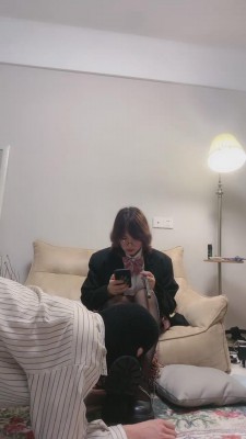 图片[2]_【颜颜艾斯】萝莉黑丝小姐姐脚下狗 bf11463_HD绳艺资源