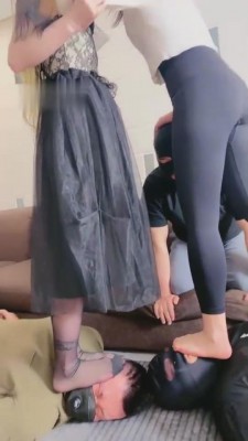 图片[4]_【领主老大】拉拉专场-群魔乱舞呕吐物/踩踏 bf11449_HD绳艺资源