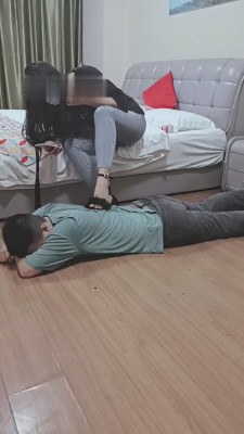 图片[3]_【重庆男神】素人小姐姐训练/踩踏专场 bf11497_HD绳艺资源