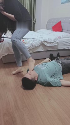 图片[4]_【重庆男神】素人小姐姐训练/踩踏专场 bf11497_HD绳艺资源