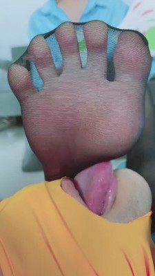 图片[2]_【美离子】原味黑丝脚下奴 bf11513_HD绳艺资源