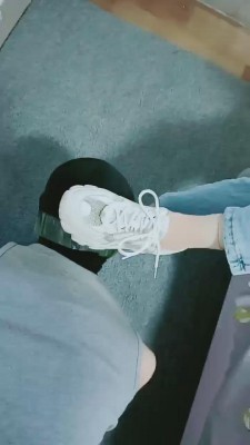 图片[3]_【bibi团】小白鞋+高跟踩脚垫 bf11538_HD绳艺资源