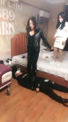 图片[4]_【逗逗】开发失恋的素人表妹用贱狗来发泄她的不满 bf9750_HD绳艺资源