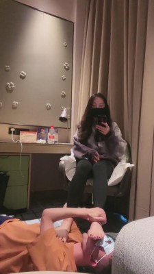 图片[3]_【强抚】大学生S脚下的贱狗 bf9778_HD绳艺资源