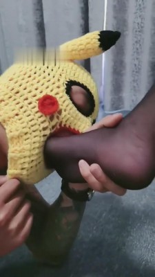 图片[2]_【清见】跪下对着老婆的黑丝脚犯贱 bf9780_HD绳艺资源