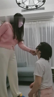 【清见S】母狗惹怒女主人被重罚 bf9793_HD绳艺资源