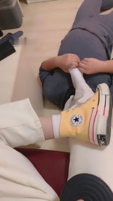 图片[2]_【金桔小主】帆布鞋白棉袜踩头【完整版】 bf9847_HD绳艺资源