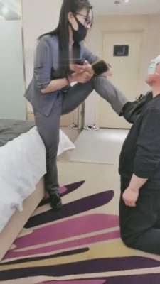 图片[2]_【Alice绳艺导师】白领耳光专场抽贱狗 bf9839_HD绳艺资源