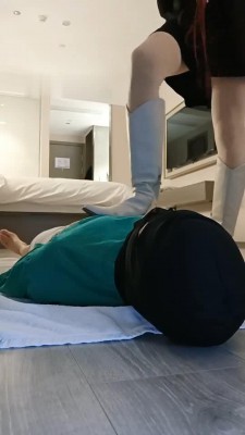 图片[2]_【上海糖糖】踩踏和臭袜子 bf9826_HD绳艺资源