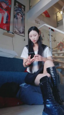 图片[2]_【猫神大人】JK学生主白袜踩踏艺术闻臭鞋 bf9833_HD绳艺资源