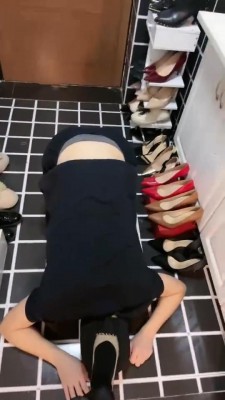 【安妮绳艺导师】闻鞋被抓被女主人折磨玩虐 bf9825_HD绳艺资源