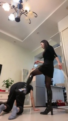 图片[6]_【安妮绳艺导师】闻鞋被抓被女主人折磨玩虐 bf9825_HD绳艺资源