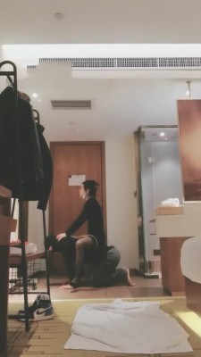 【济南may】御姐黑丝踩踏/坐脸/舔脚 bf9909_HD绳艺资源