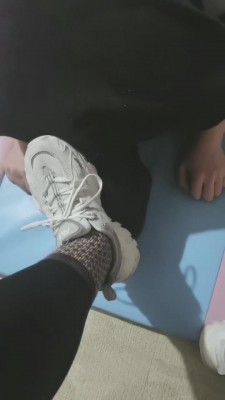 【夏夏】御姐绳艺技巧囚禁虐刑 bf9970_HD绳艺资源