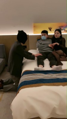 【诺曦】羞辱绿帽老公吃呕吐物 bf9989_HD绳艺资源