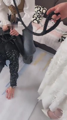 图片[6]_【领主老大】女奴骑马中全体重深喉双狗/直接圣水不许咽 bf8039_HD绳艺资源