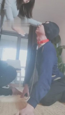 【巴莉绳艺导师】棉袜塞嘴虐两人体家具 bf8028_HD绳艺资源