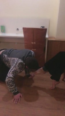 图片[6]_【新疆主人】跪在混血儿S脚下犯贱 bf8008_HD绳艺资源