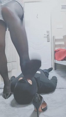 图片[3]_【灵竹】主人露脸脚羞辱贱狗 bf8049_HD绳艺资源