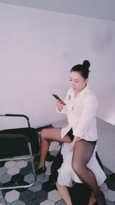 图片[4]_【彤彤】直播艺术训练喝圣水 bf8074_HD绳艺资源