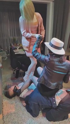 图片[3]_【乐爷】姐妹调家奴加素人外卖员【双视角版】 bf8109_HD绳艺资源