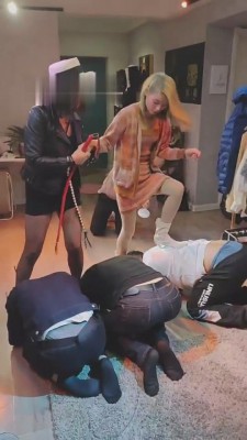 图片[4]_【乐爷】姐妹调家奴加素人外卖员【双视角版】 bf8109_HD绳艺资源