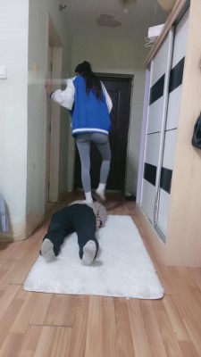 【罗宾】原味白袜裸足深喉到底 bf8101_HD绳艺资源