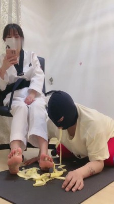 图片[8]_【高难度挑战美学】裸足脚耳光专场 bf8138_HD绳艺资源