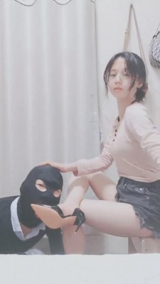 图片[2]_【灵竹】御姐露脸高跟插嘴恋足 bf8174_HD绳艺资源