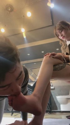 图片[6]_【禾HE】网红模特艺术狗闻臭鞋舔臭脚 bf8180_HD绳艺资源