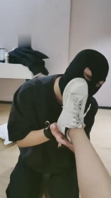 图片[2]_【苏苏】逛街后原味脚给狗品尝 bf8284_HD绳艺资源